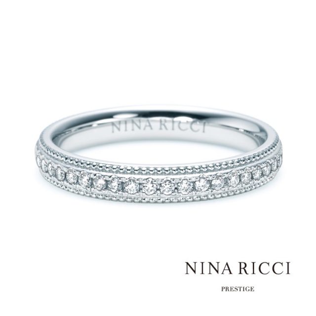 🕊Infini 永遠🕊 古くからファッションやフレグランスの分野で名を馳せてきたブランド『ニナリッチ』🕊 中でも「ニナリッチ　プレステージ」のブライダルコレクションはより高品位な素材と細部までこだわってつくり上げた究極の着け心地で，全ての品質がクラスアップ！！💎  プラチナ・ピンクゴールド・イエローゴールドの中で素材変更も可能な「ニナリッチ　プレステージ」は取扱い店も大変限られています。  #ニナリッチ　#ニナリッチプレステージ　#ninaricci  #ninaricciprestige  #ニナリッチリング