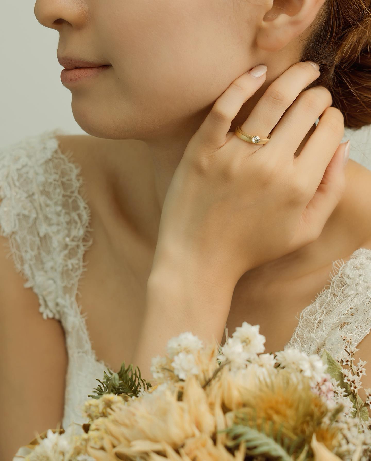 💠Ordermade ring Ailes💠  一本一本自社工房で熟練職人が鍛造製法で手作り致します⚒ ベースラインだけでも、素材・幅・厚み・仕上げなど様々オーダーができるので自分の指やお好みにあった世界に一つのリングが手に入ります😌  男性にとても人気な理由は丈夫さと圧倒的な着け心地の良さ。 #結婚指輪#マリッジリング#ブライダルリング