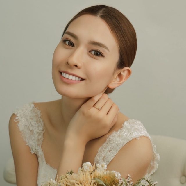 💠Ordermade ring Ailes💠 一本一本自社工房で熟練職人が鍛造製法で手作り致します⚒ ベースラインだけでも、素材・幅・厚み・仕上げなど様々オーダーができるので自分の指やお好みにあった世界に一つのリングが手に入ります😌 男性にとても人気な理由は丈夫さと圧倒的な着け心地の良さ。 #結婚指輪#マリッジリング#ブライダルリング