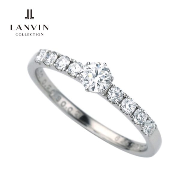 🍀LANVIN COLLECTION 🍀  LANVIN(ランバン)はパリに現存する最も歴史あるブランド。 「エレガンスの代名詞」と呼ばれたデザイナー　ジャンヌ•ランバンのシリーズはワンランク上を目指す人のブライダルジュエリーです。 リングには花嫁の幸福への願い『ランバンブルー』へのオマージュとしてブルーサファイアがセッティングされています💎  #lanvin #ランバン